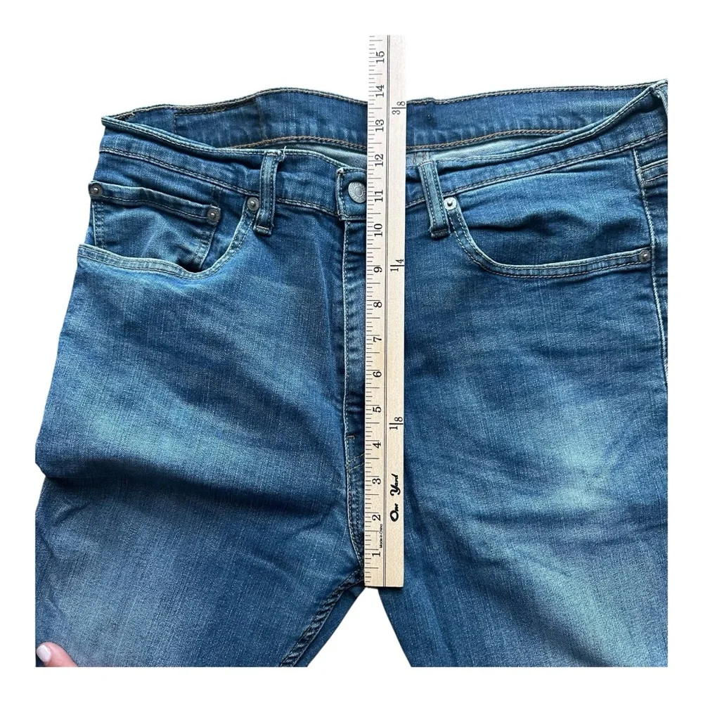 Levi's Men's Straight Fit Blue Jeans 505 36 x 34‎